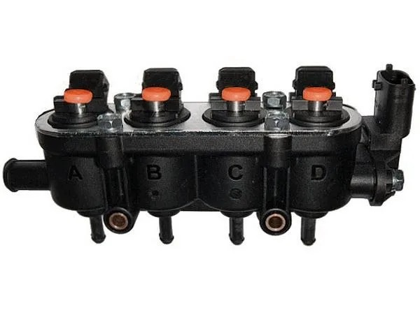 Injectorrail 4 cil. MED small oranje with Bosch sensor