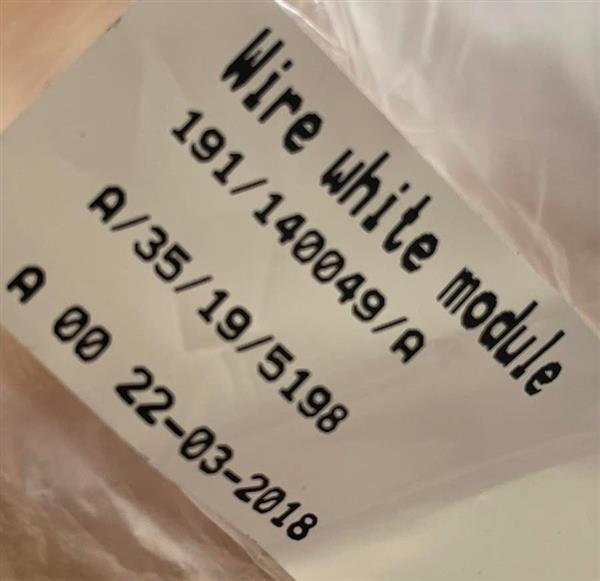 Label wire white module